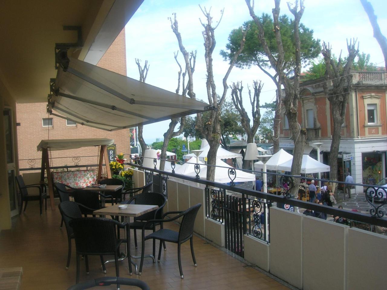 Residence Suisse Cattolica Dış mekan fotoğraf